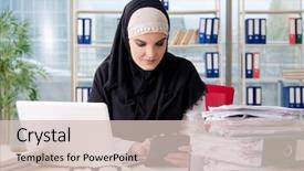  Presentation with woman muslim - Audience pleasing slides consisting of finance islamique - woman muslim employee working backdrop and a soft green colored foreground