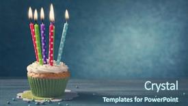  Presentation with cupcake - Slide set with fire letters - cupcake with candles background and a ocean colored foreground