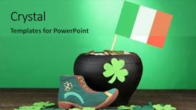  Presentation with saint patrick day - Presentation featuring gold coins and clover leaves background and a seafoam green colored foreground