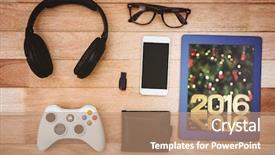  Presentation with geeks - Theme consisting of golden 2016 against illuminated christmas background and a coral colored foreground