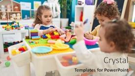  Presentation with kids playing - 