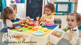  Presentation with kids playing - 