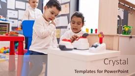  Presentation with kids playing - 
