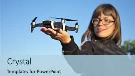  Presentation with drone pour la détéction des oranges - Cool new slide deck with hand palm element of design backdrop and a light blue colored foreground