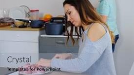  Presentation with cooking - Theme featuring happy-family-cooking-togehter background and a light blue colored foreground