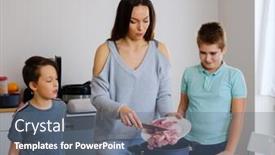  Presentation with cooking - Colorful presentation theme enhanced with happy-family-cooking-togehter backdrop and a ocean colored foreground