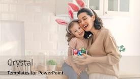  Presentation with loving mom - Audience pleasing presentation theme consisting of happy-loving-family-are-preparing backdrop and a soft green colored foreground