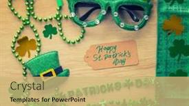  Presentation with ribbon green - Slide set with happy-st-patrick-s-day background and a yellow colored foreground