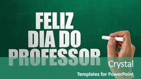  Presentation with teachers - Audience pleasing slide set consisting of happy teachers day in portuguese backdrop and a  colored foreground