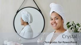  Presentation with mirror reflection - Presentation theme consisting of happy-young-african-american-woman background and a lemonade colored foreground