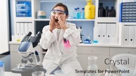  Presentation with hands down - 