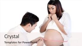  Presentation with husband and wife 3 d - Slide deck having smiling husband measuring his pregnant background and a lemonade colored foreground