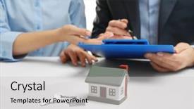  Presentation with insurance - Slide deck with insurance broker - house model and blurred people background and a light gray colored foreground