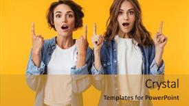  Presentation with emotional brain - PPT theme featuring jovenes - image of amazing smiling emotional background and a gold colored foreground