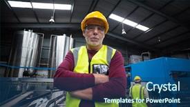  Presentation with bakery at the bakery factory - Presentation with lean production - portrait of confident factory worker background and a  colored foreground
