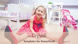  Presentation with fashion shoes - PPT theme consisting of little girl fashion-monger sits in mom's shoes in the children's room background and a lemonade colored foreground