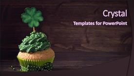  Presentation with clover - Slide deck consisting of lucky day - cupcake with clover cakepick background and a wine colored foreground