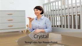  Presentation with pregnant woman - Theme enhanced with maternity hospital and using voice background and a coral colored foreground