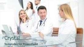  Presentation with group of happy couples - Cool new presentation theme with medis - portrait of confident happy group backdrop and a lemonade colored foreground