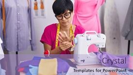  Presentation with sewing machine - 