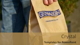  Presentation with cinnamon roll - 