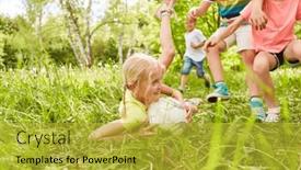  Presentation with children playing - 