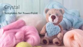  Presentation with felted wool - PPT theme featuring needle-felted-bear-with-heart background and a  colored foreground