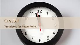  Presentation with new year - Colorful slide deck enhanced with sinaliza o - new year's at midnight backdrop and a  colored foreground