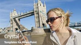  Presentation with tower of london - Theme having next to the famous tower background and a coral colored foreground