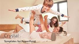  Presentation with children parents - Slide set consisting of parents-romp-around background and a lemonade colored foreground