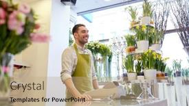  Presentation with retail - 