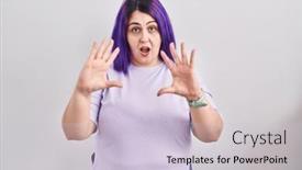  Presentation with panic - Presentation featuring plus-size-woman-wit-purple background and a lemonade colored foreground