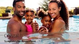  Presentation with summer holiday - Presentation having portrait-family-on-summer-holiday background and a tawny brown colored foreground