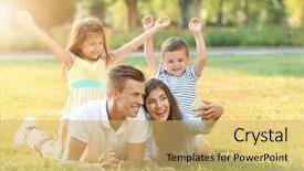  Presentation with portrait happy family smiling - PPT layouts having rompecabezas - happy family making selfie background and a yellow colored foreground