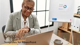  Presentation with senior worker - 