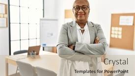  Presentation with senior worker - 