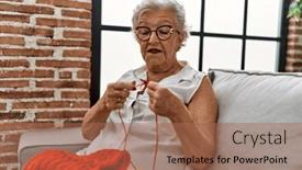  Presentation with sewing needle - 