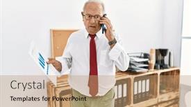  Presentation with senior worker - 