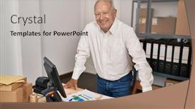  Presentation with senior worker - 