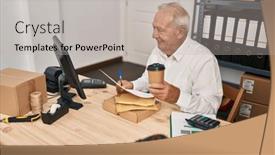  Presentation with senior worker - 