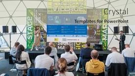  Presentation with audience - 