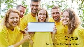  Presentation with team building sport - Slide deck featuring start-up team or sports background and a yellow colored foreground