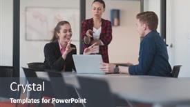  Presentation with female leader - 