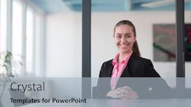  Presentation with female leader - 