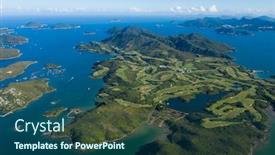  Presentation with court - Beautiful slide deck featuring top-view-of-golf-court backdrop and a ocean colored foreground