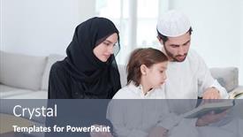  Presentation with children praying - Slides featuring traditional-muslim-family-parents background and a ocean colored foreground