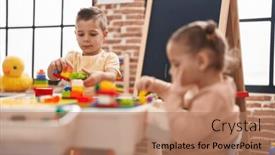  Presentation with kids playing - 