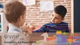  Presentation with kids playing - 