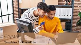  Presentation with office workers - 