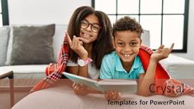  Presentation with siblings - Theme with two-siblings-lying background and a red colored foreground